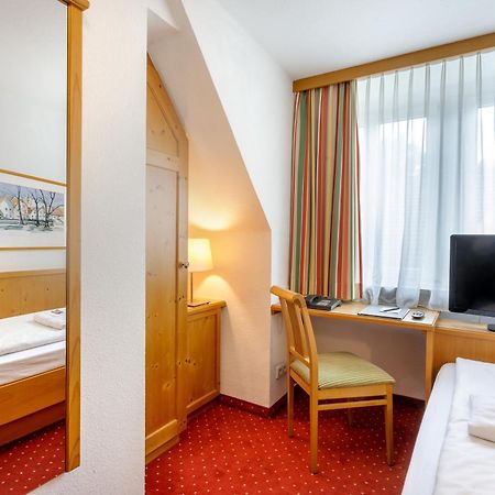 Hotel Zum Loewen Weißenhorn 외부 사진