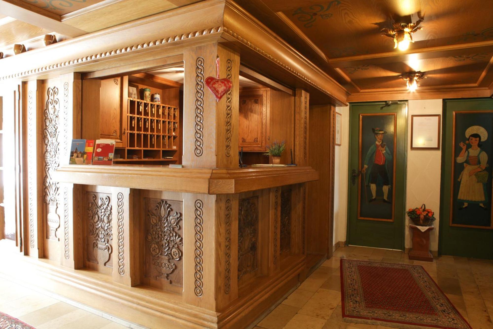 Hotel Zum Loewen Weißenhorn 외부 사진