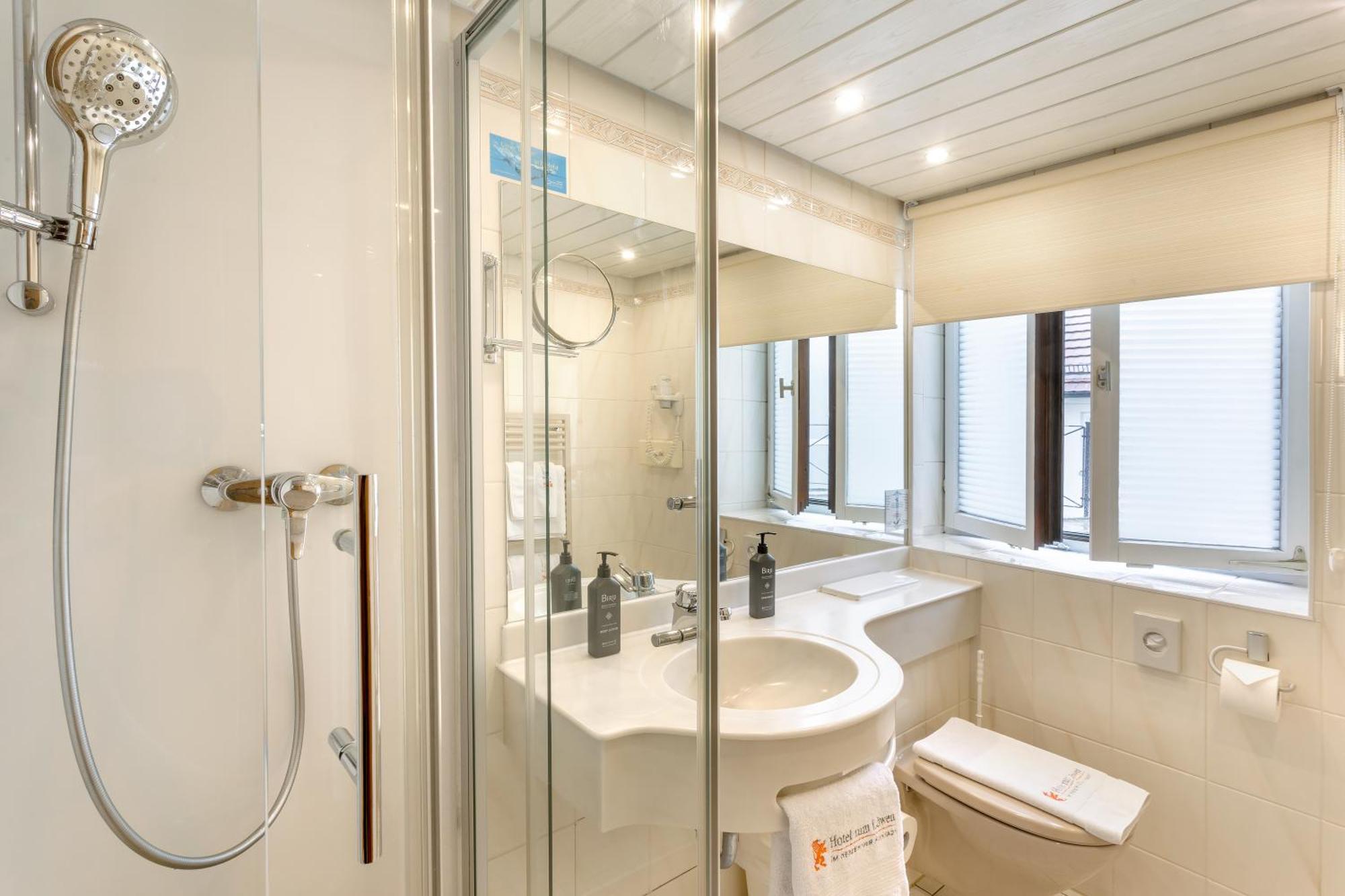 Hotel Zum Loewen Weißenhorn 외부 사진